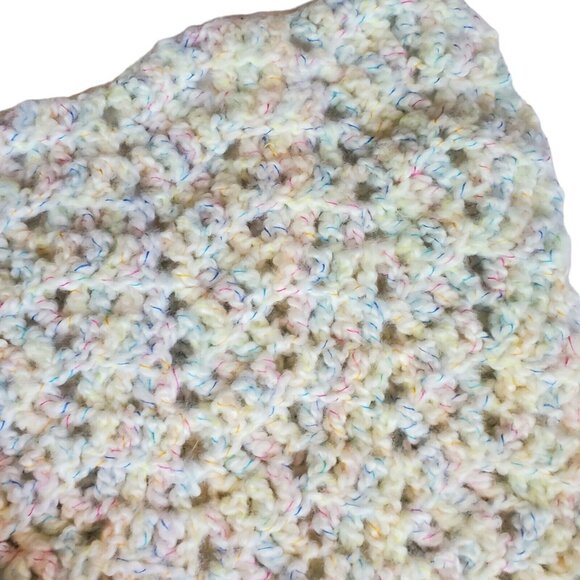 Handmade Crocheted Baby‎ Afghan Chevron Rainbow Threads White Blanket 35" x 39" - Picture 3 of 6